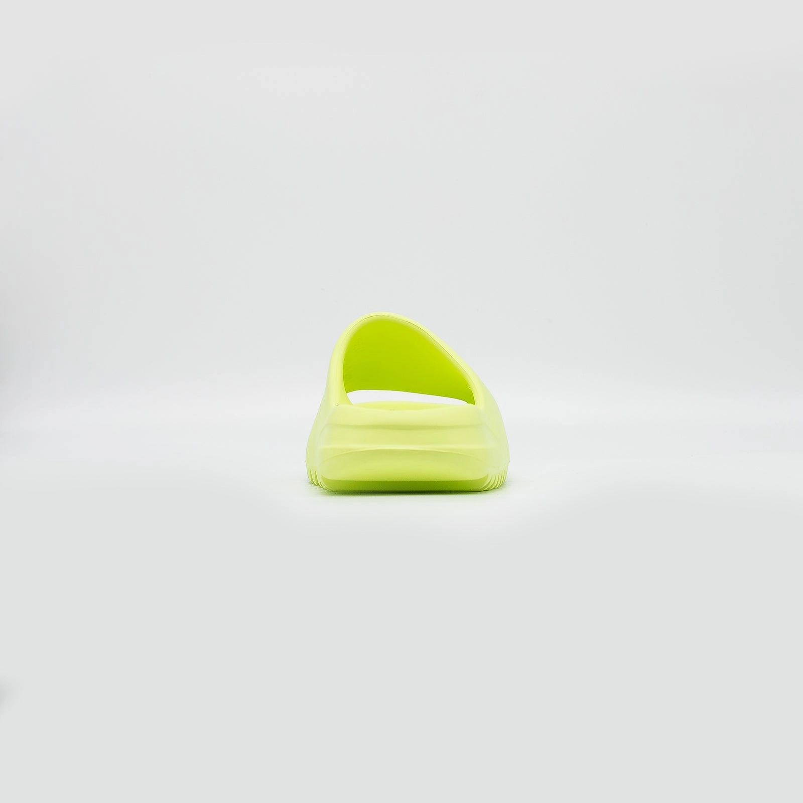 Date Stroll Moon Jog Yeezy Slides (Kids), Glow Green 2022