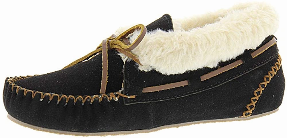Fashionable Design Minnetonka Women's Chrissy Bootie Slipper