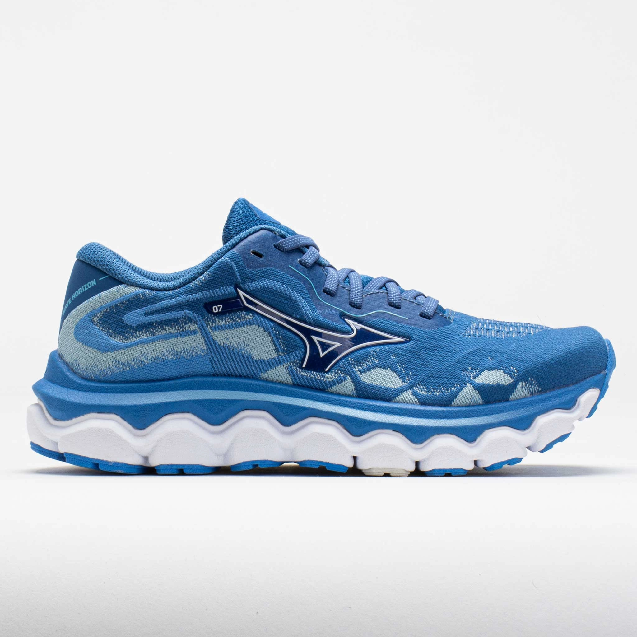 Mizuno Wave Horizon 7 Women's  Federal Blue/White perforated upper shoes