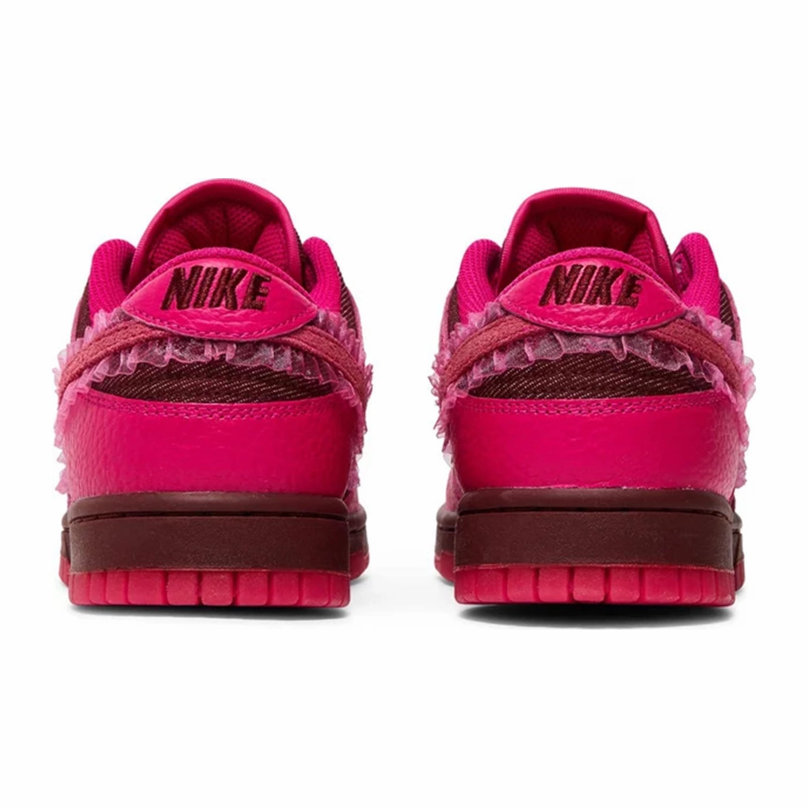 Wide Toe Box Design All-weather sole Nike Dunk Low (GS), Valentine's Day