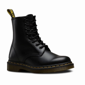 Quiet Chic 1460 Smooth Black Leather