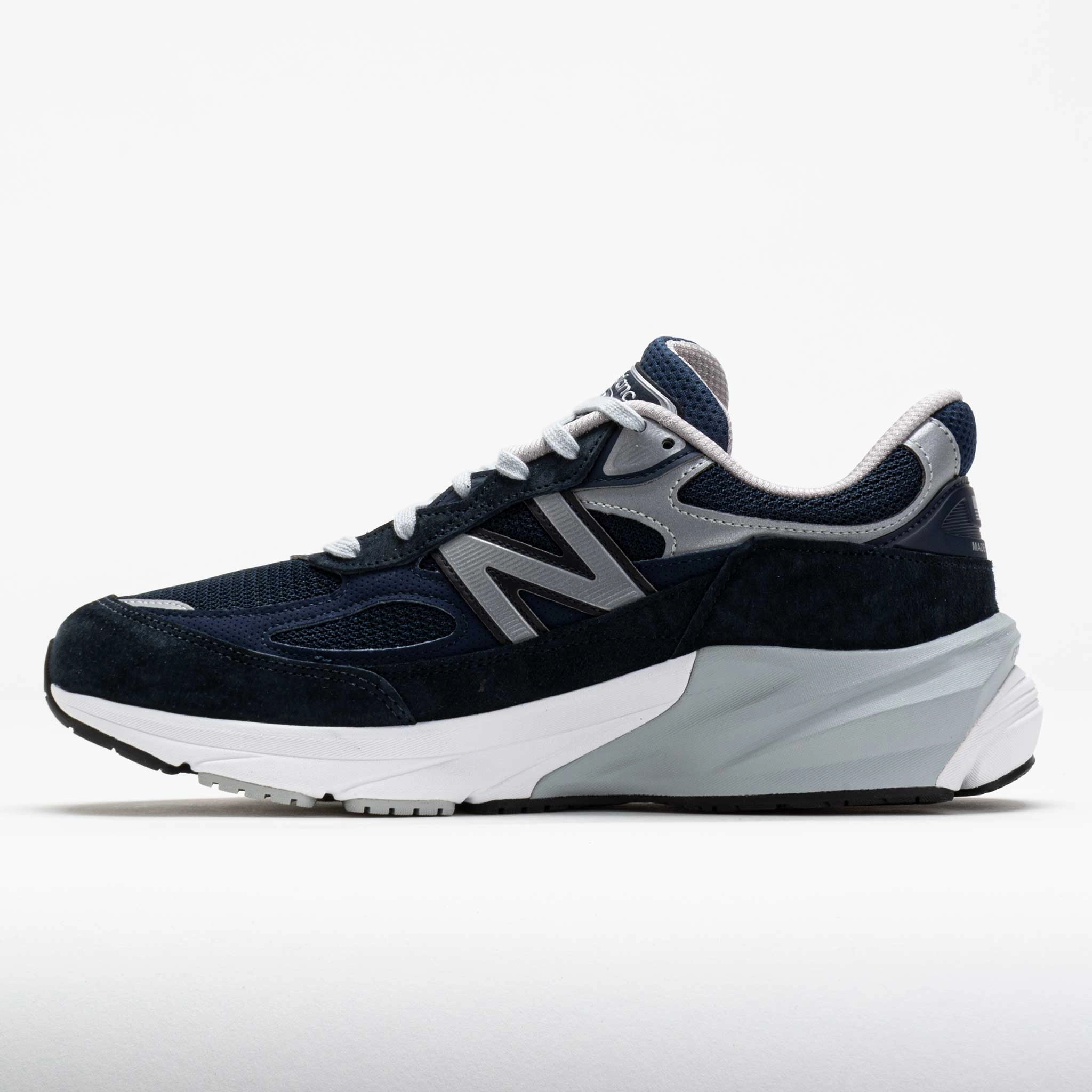 dust - resistant shoes New Balance 990v6 Women's  Navy/White