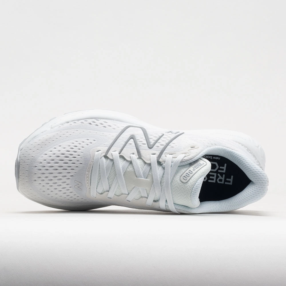 running with a hydration pack New Balance Fresh Foam X 880v13 Women's  Light Silver/Quartz Grey