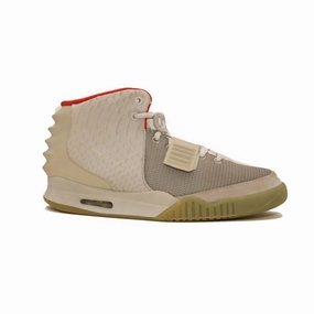 Dusk Walk Nike Air Yeezy 2, NRG Pure Platinum (Damaged Box)