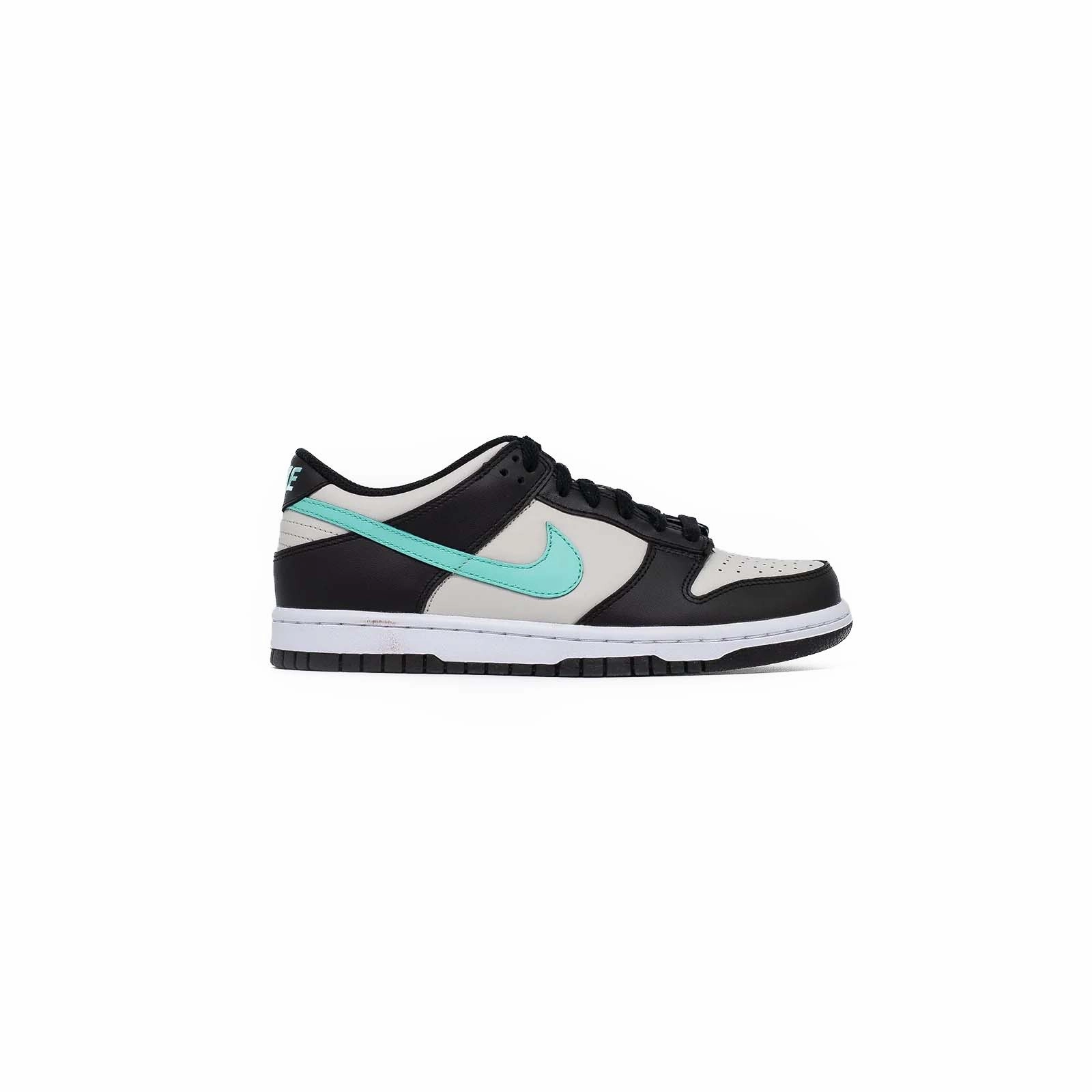 Nike Dunk Low (GS), Tiffany hook and loop closure