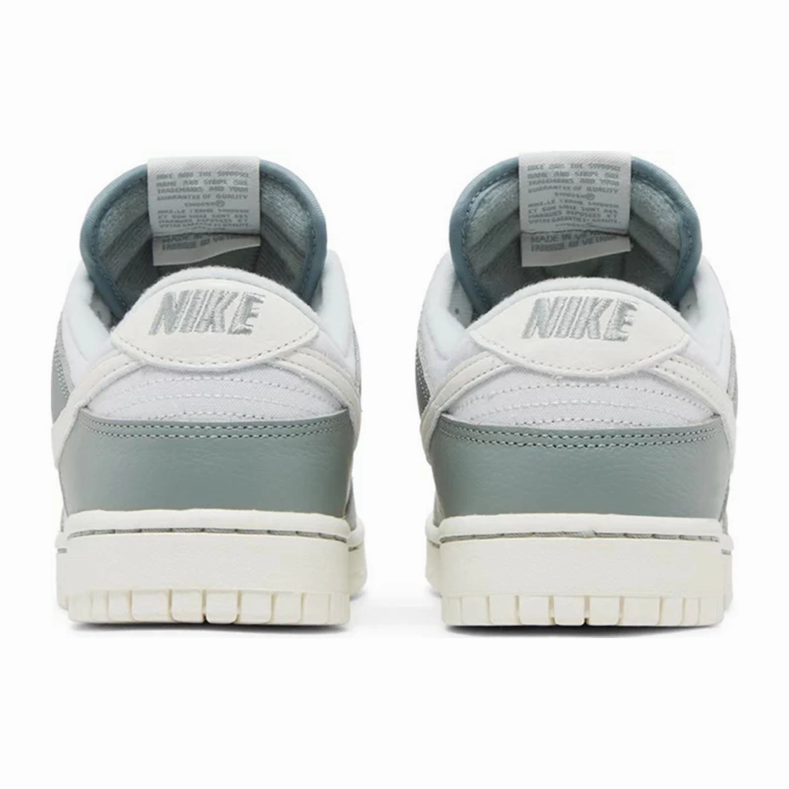 Nike Dunk Low, Mica Green Comfort water