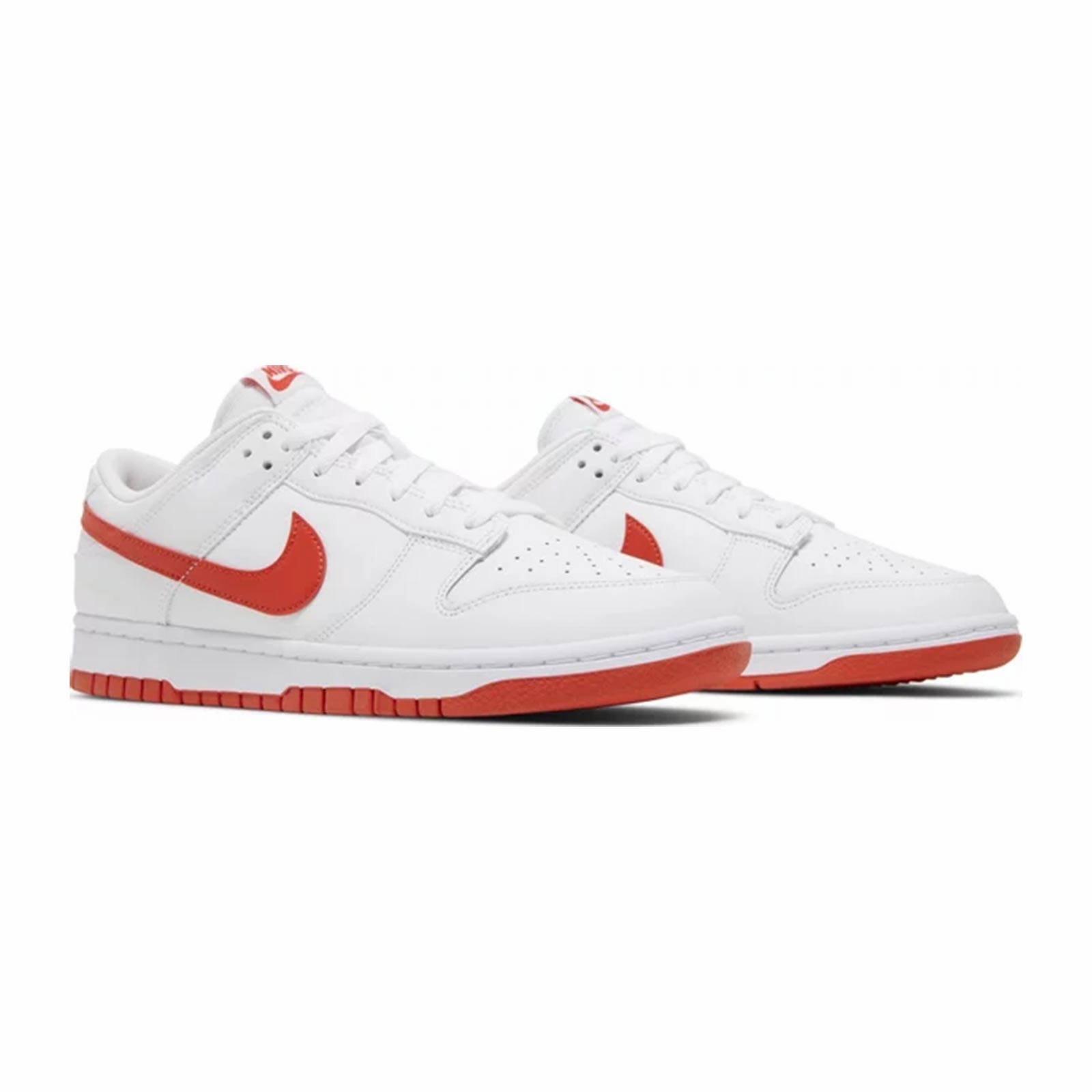 Streamlined materials Sport Inspired Nike Dunk Low, Picante Red