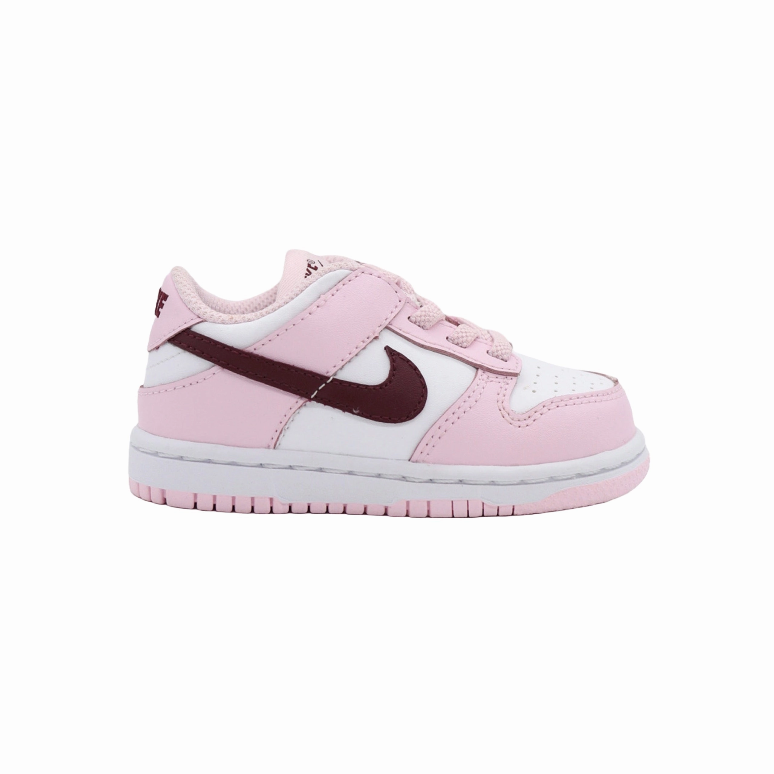Nike Dunk Low (TD), Valentine's Day Urban Fit