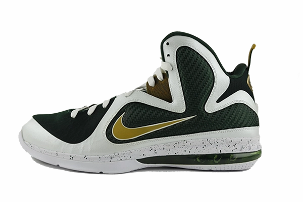 Nike LeBron 9 "SVSM" Stretch Material Hyperlock Technology