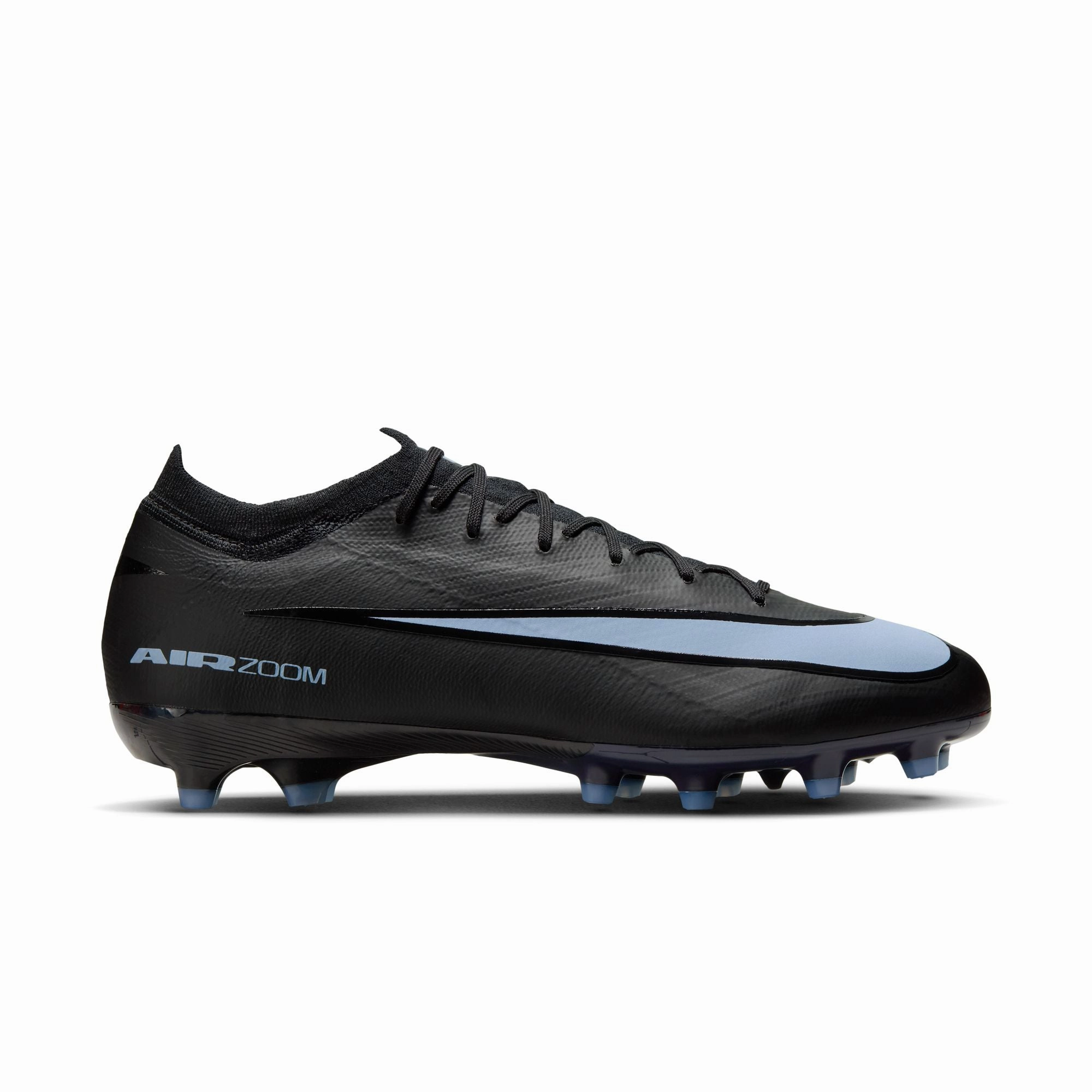 Nike Mercurial Vapor 16 Pro AG-PRO-BLACK/ICE BLUE running in a meadow shoes