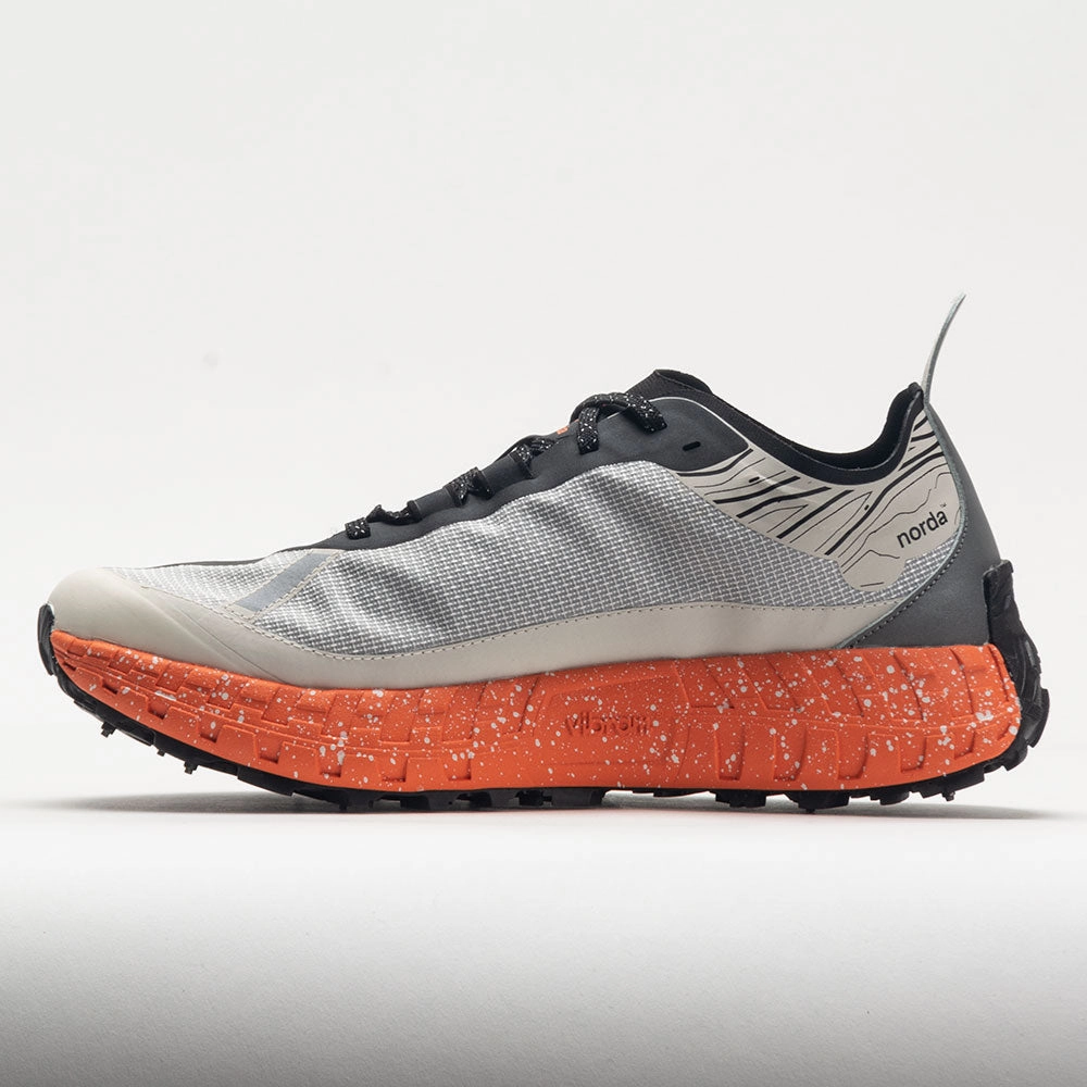 running on a track shoes norda 001 G  Spike Men's  Puffin Orange