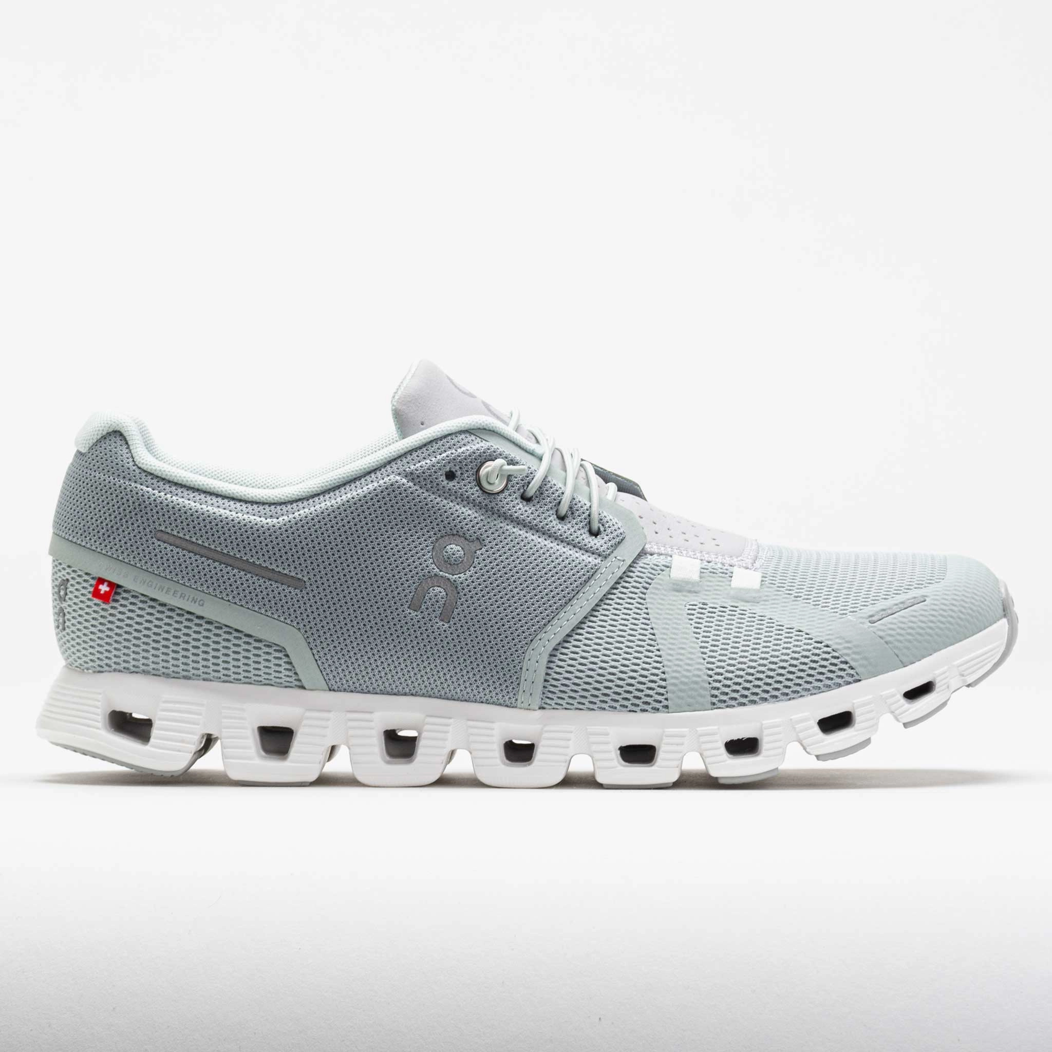 On Cloud 5 Men's  Glacier/Glacier manga - themed running wear running in a bluff area shoes