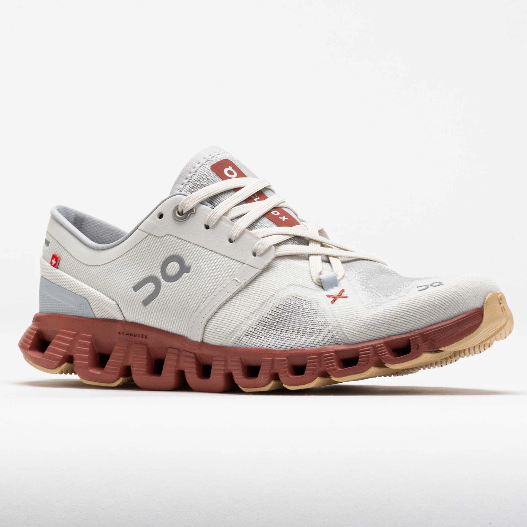 closed - toe shoes running in light rain shoes On Cloud X 3 Women's  Ice/Auburn