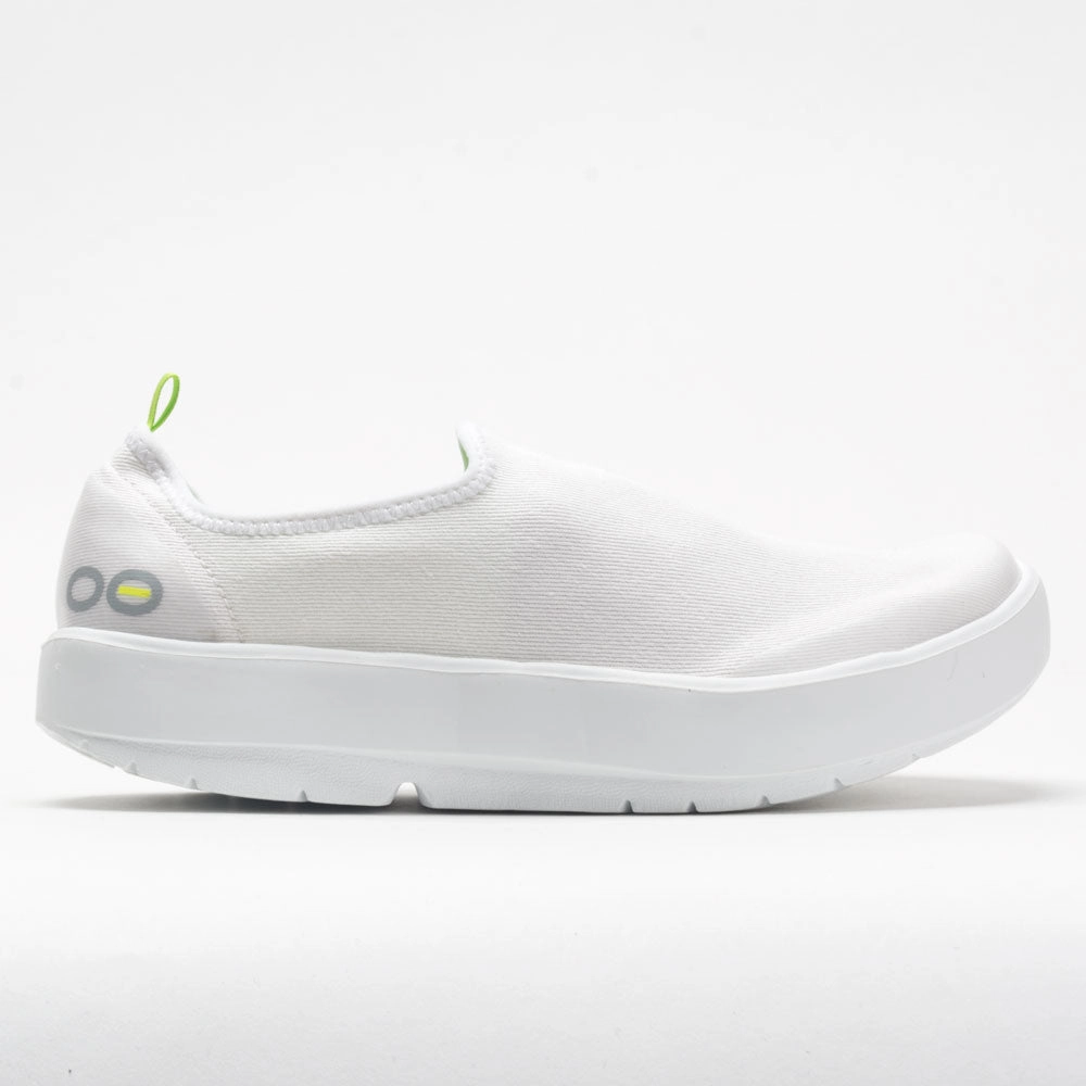 brand - name running option OOFOS OOmg eeZee Women's  White/White