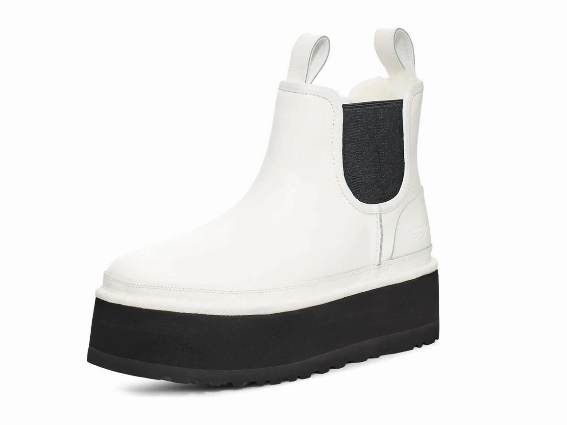 UGG Neumel Platform Chelsea Boot Mixed Textures Rugged And Durable