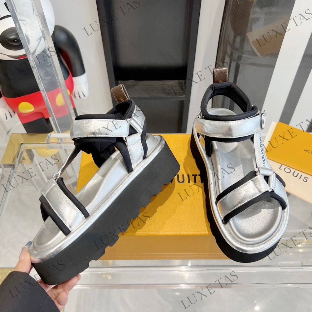 Pool Pillow Flat Comfort Sandal Silver Designer Slides & Sandals for Women Trendy Footwear for Men