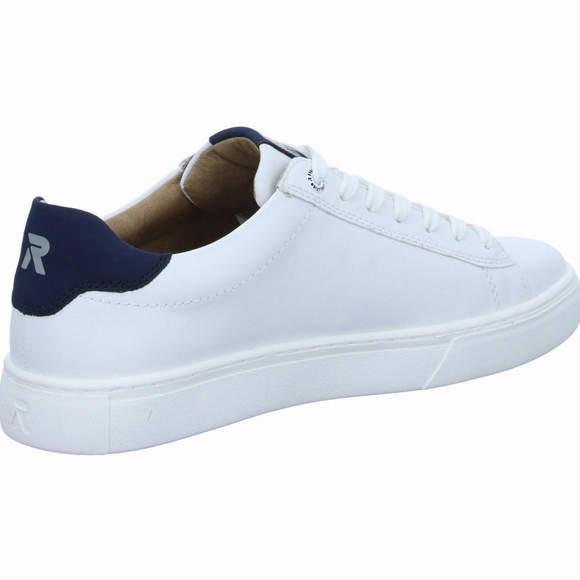 U0704-80 Lace Up Sneaker Thin Sole Free Step