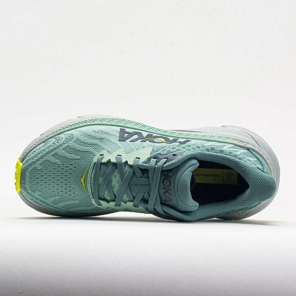 Uphill running HOKA Challenger ATR 7 Women's  Mist Green/Trellis