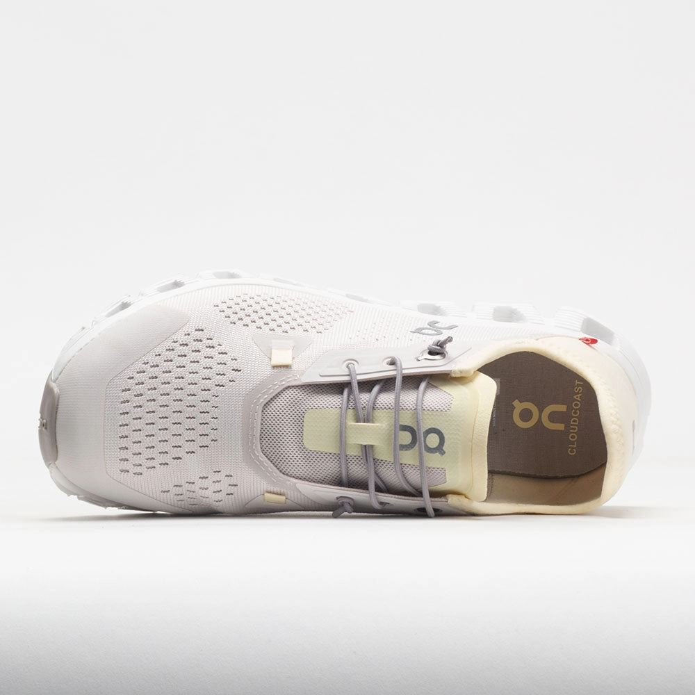 On Cloud 5 Coast Women's  Sand/Ray snug - fit