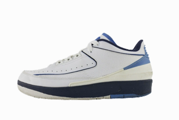 Air Jordan 2 (GS) "Midnight" stress - relief running shoe motivation