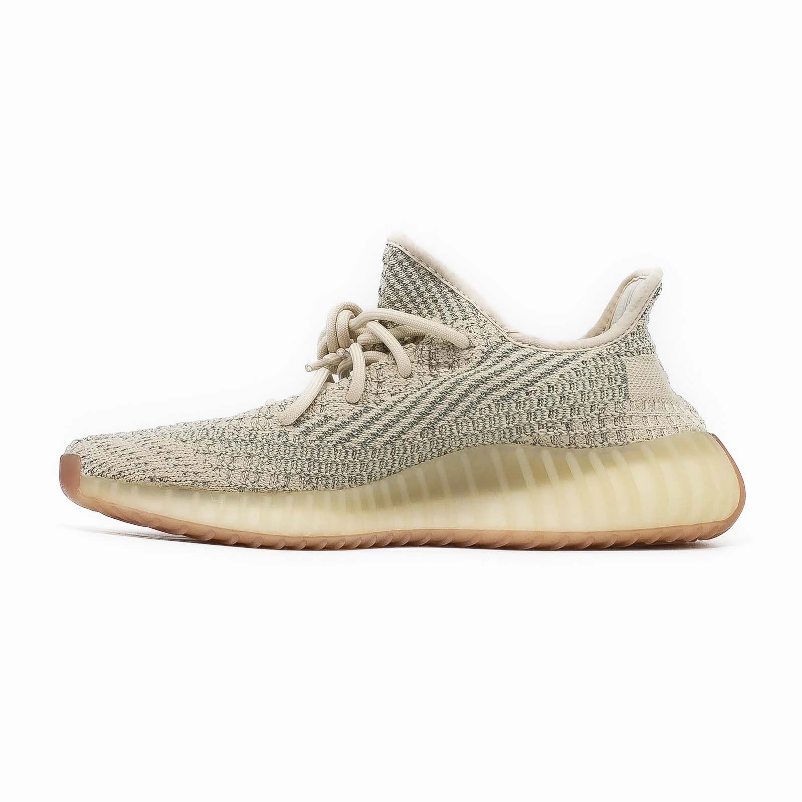 Yeezy Boost 350 V2, Citrin (Reflective) Modern Casual