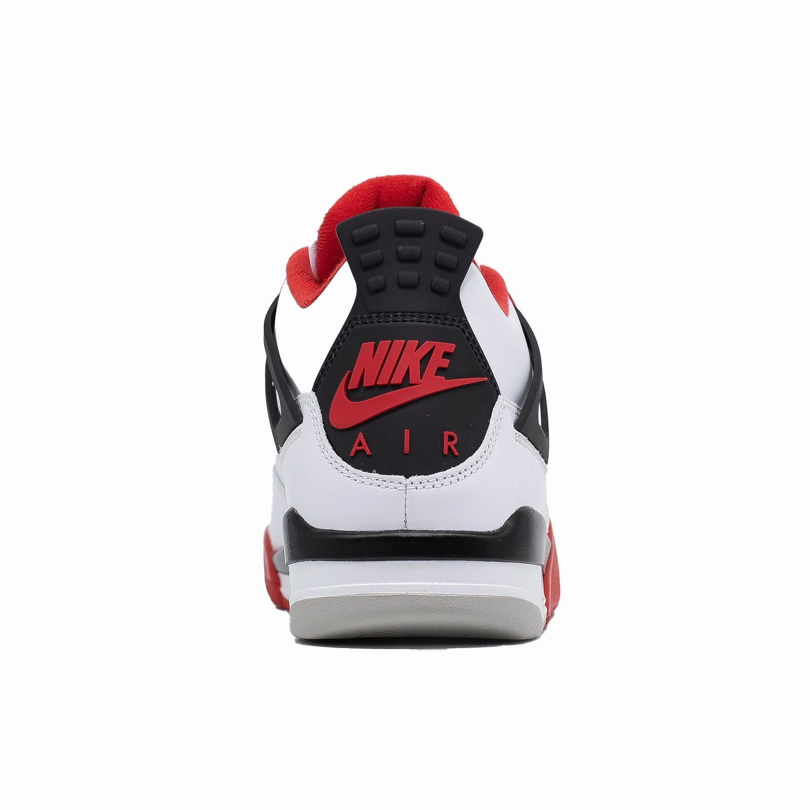 Air Jordan 4, Fire Red (2020) Asphalt running