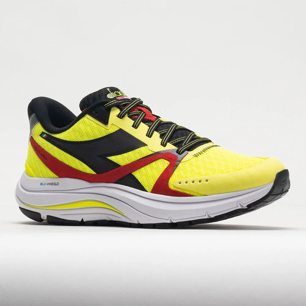 Diadora Mythos Blushield 8 Vortice Men's  Yellow Fluo/Black/Fiery Red running in snowy weather Running Ready