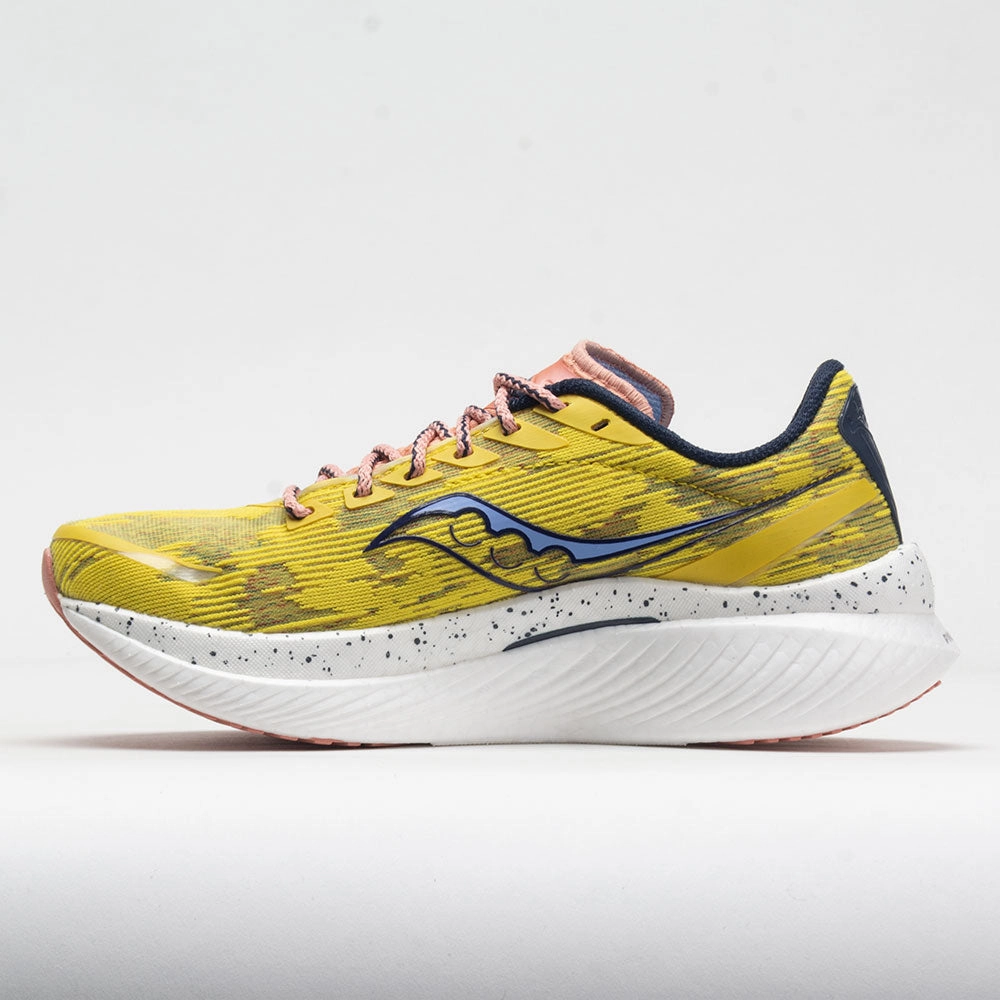 running in a pedestrian path area shoes running in a monorail station area shoes Saucony Endorphin Speed 3 Women's  Yellow