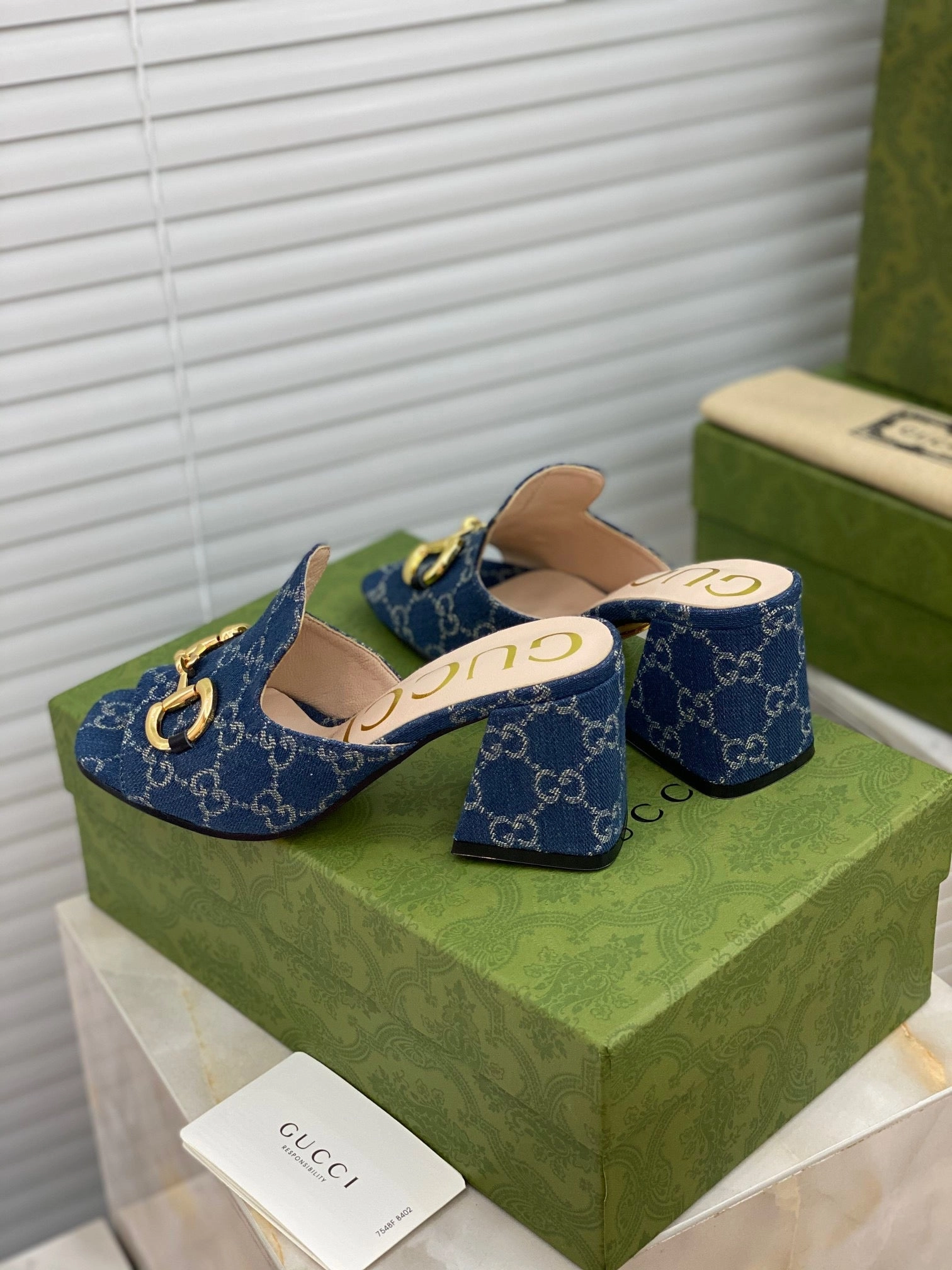 Classy Heels Premium Heels SE505  Size 5-10 Heels:7.5cm Material: Cowhide Lining: Sheep skin Sole: Italian leather