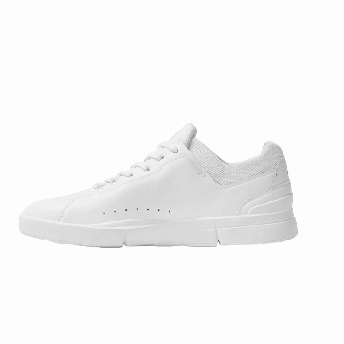 Women's ON The Roger Advantage White/White Walking Essential Comfortable Cushion