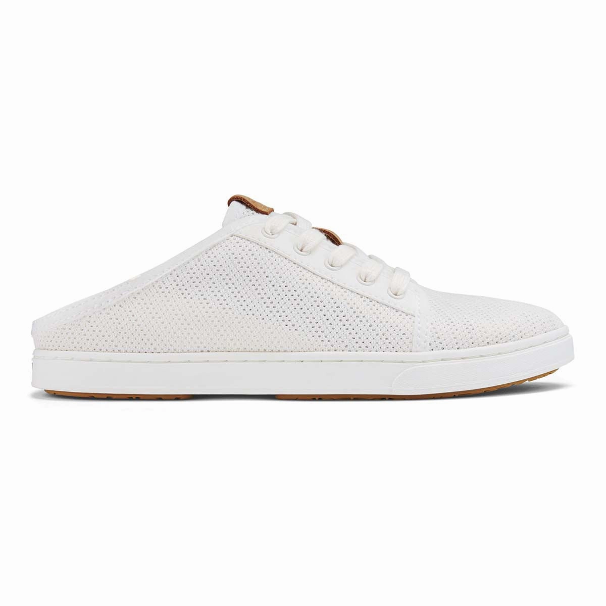 Women's Pehuea Li Lightweight Sneaker-White/White Stain Resistant