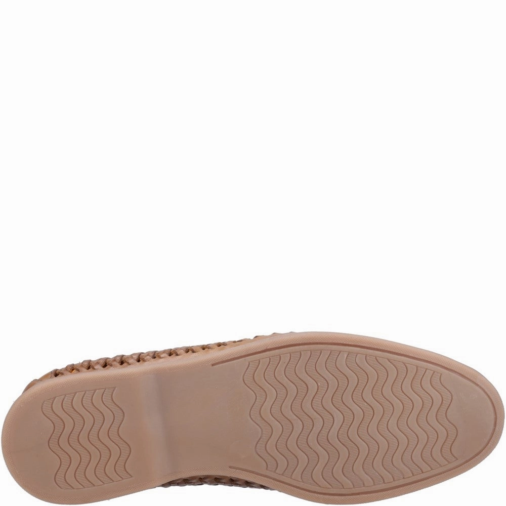 Flexible Slip Resistant Outsole Hush Puppies Bowie Loafer