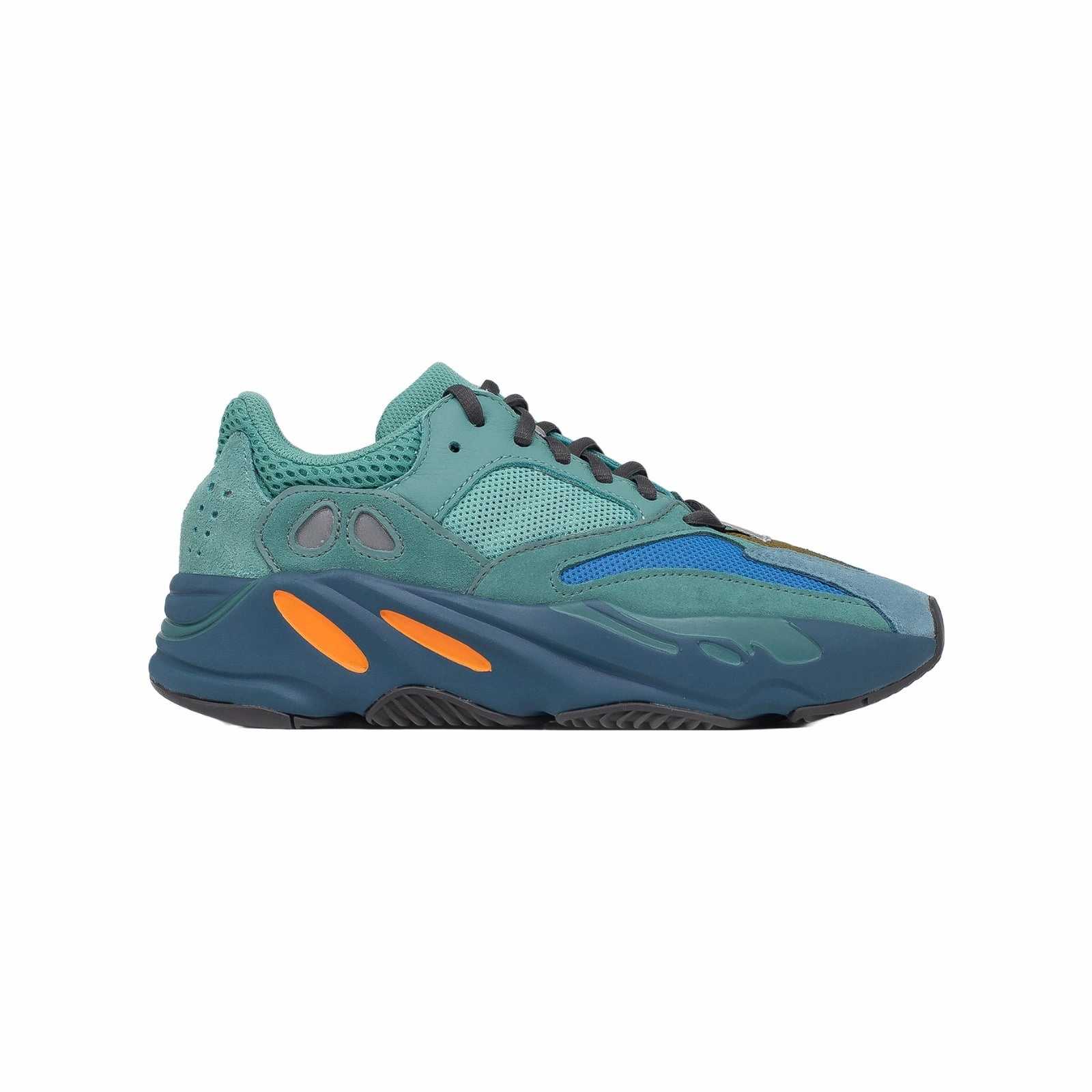 Lightweight Construction Stay Light Yeezy Boost 700, Faded Azure