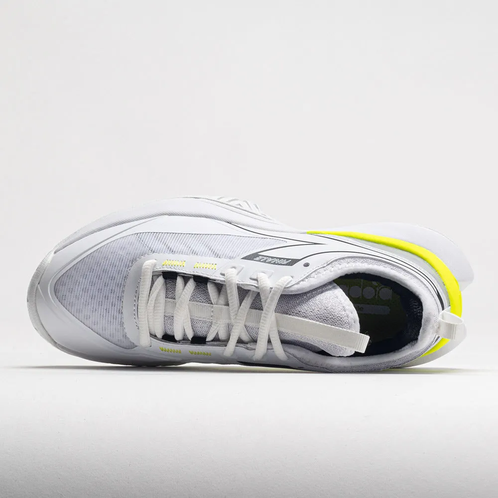 Diadora Finale AG Women's  White/Silver/Evening Primrose running technique