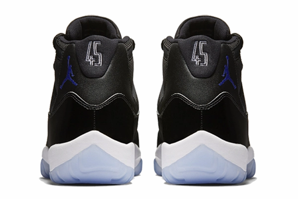 air pockets Air Jordan 11 (GS) "SpaceJam"