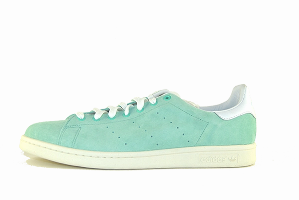 jungle - themed running wear Rainy day run Adidas Stan Smith "Mint"