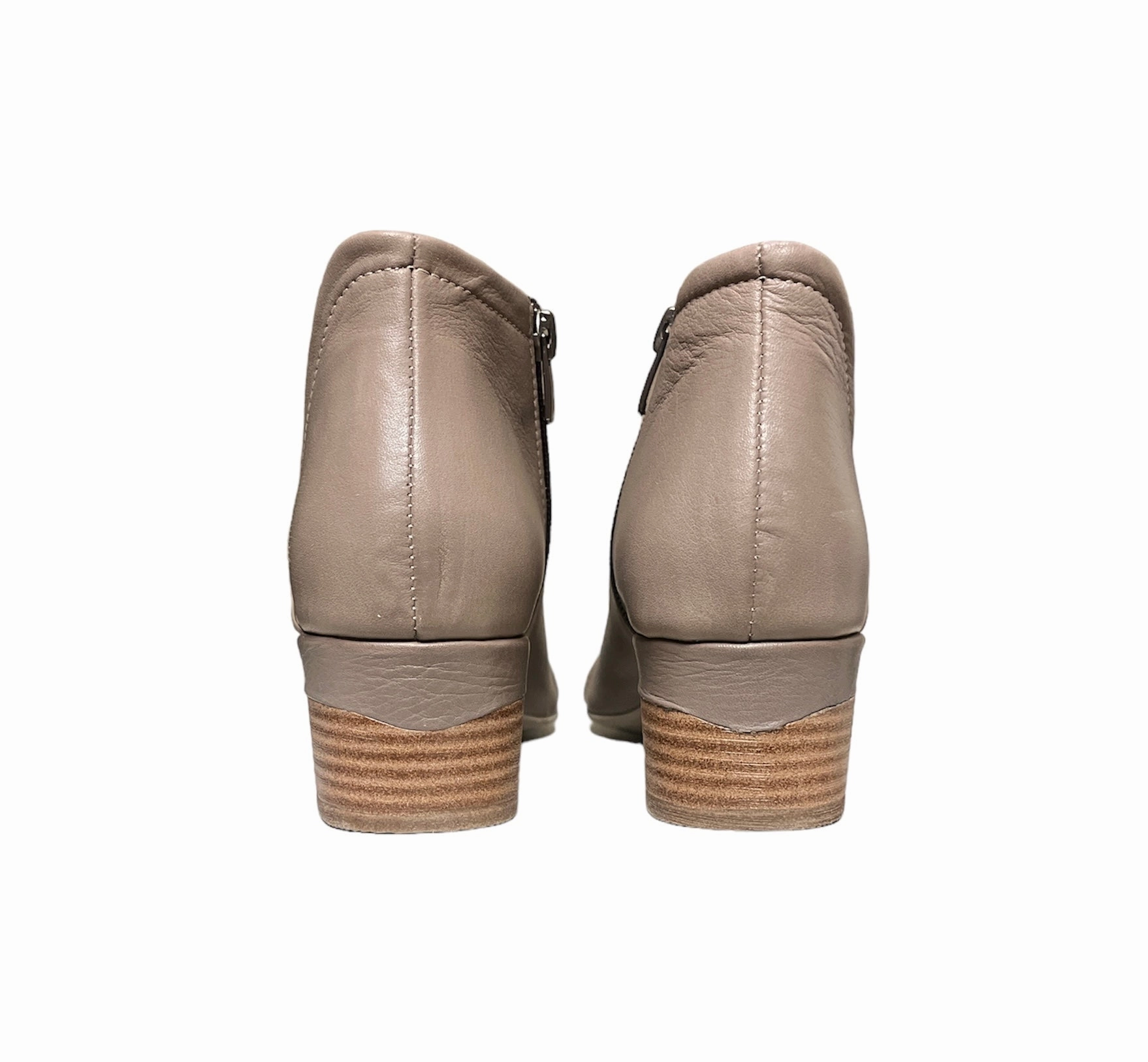 Natural Movement Easy Outfit Gia-01 Taupe Leather