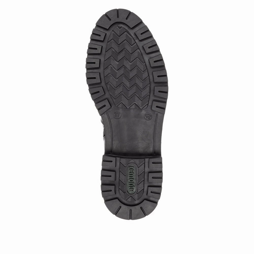 Urban Utility Dream Walk D2285-00 Elizabeth Hurley Side Zip Black