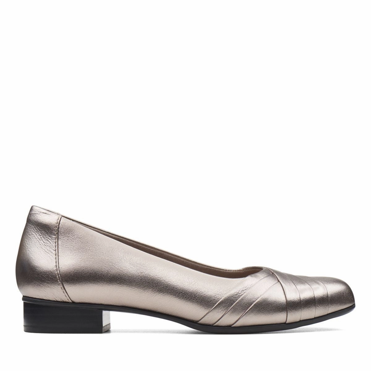 Slip Resistant Outsole Effortless Fit Juliet Petra