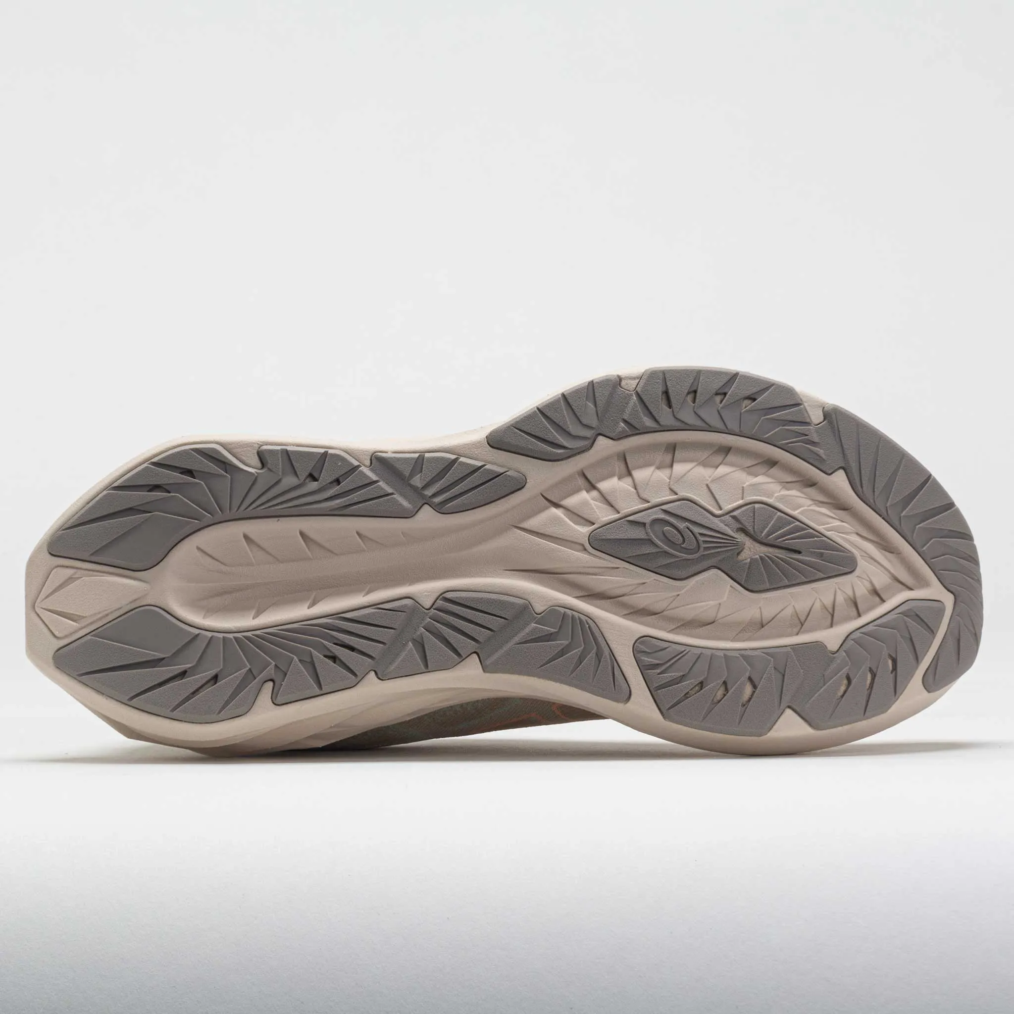 ASICS Novablast 4 Women's  Oatmeal/Moonrock foldable shoes