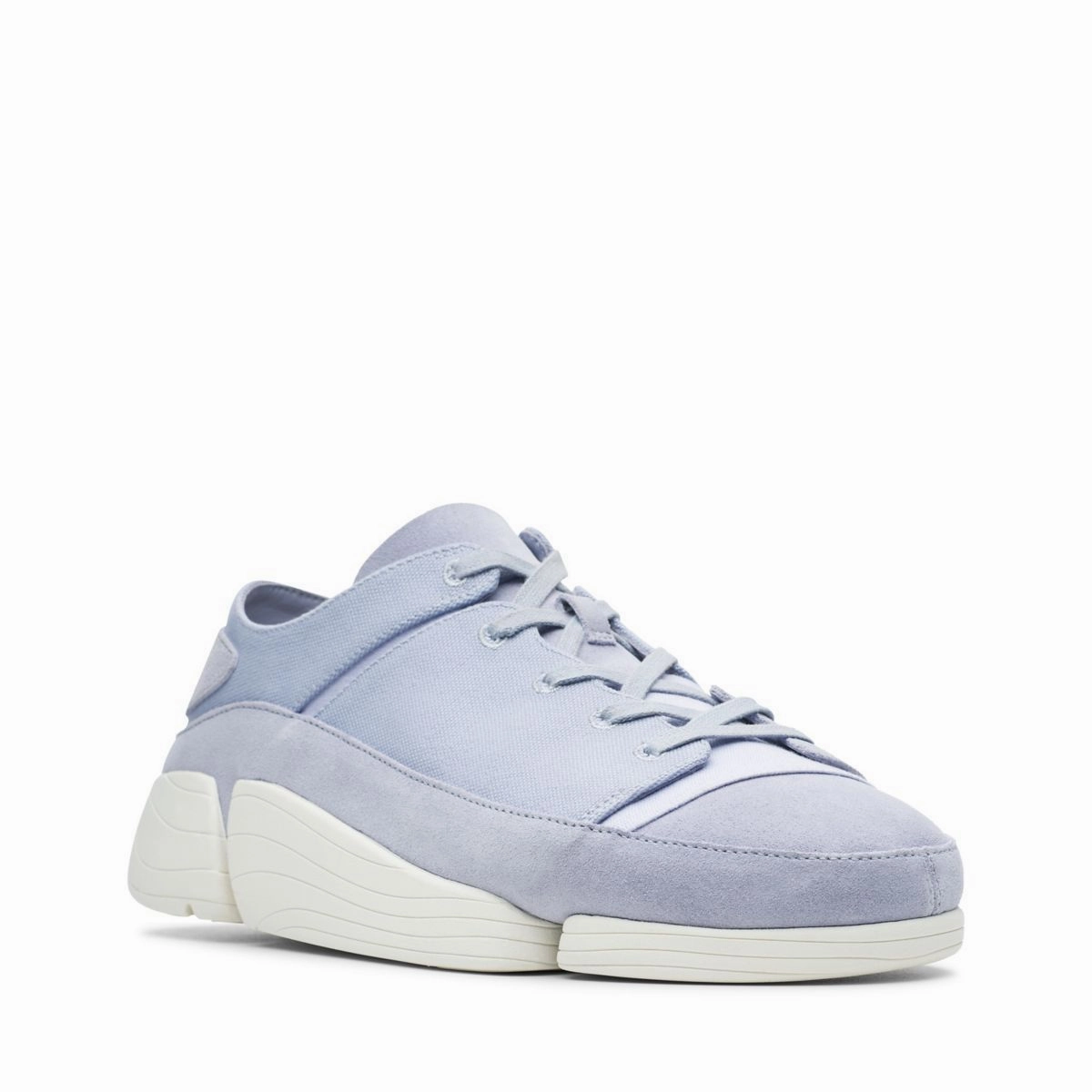 Trigenic Evo running in a ditch area shoes adjustable fit shoes