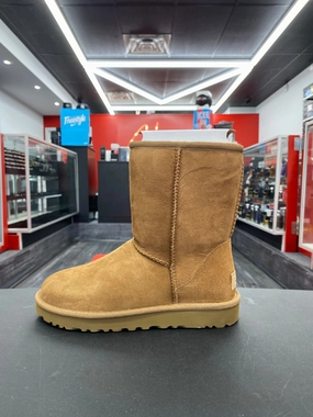 Ugg Classic Short II Boot ??Chestnut?? (Women??s) All Weather Fit