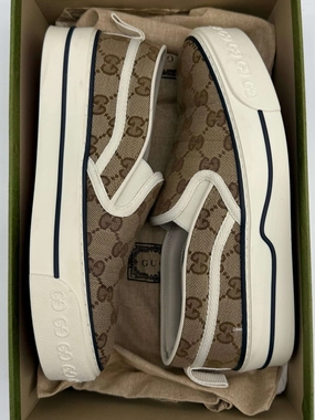 Easy Comfort Heel Cup Stability Gucci Women's Tennis 1977 Slip-On Sneakers