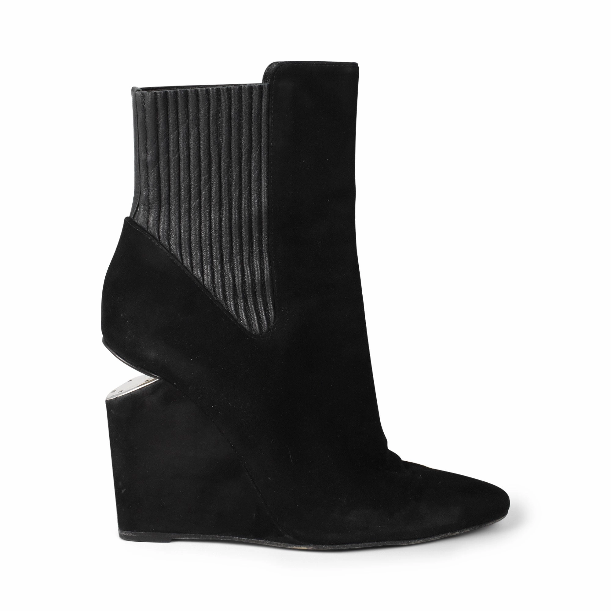 Airy Feel Alexander Wang 'Andie' Wedge Boots - Women's 37