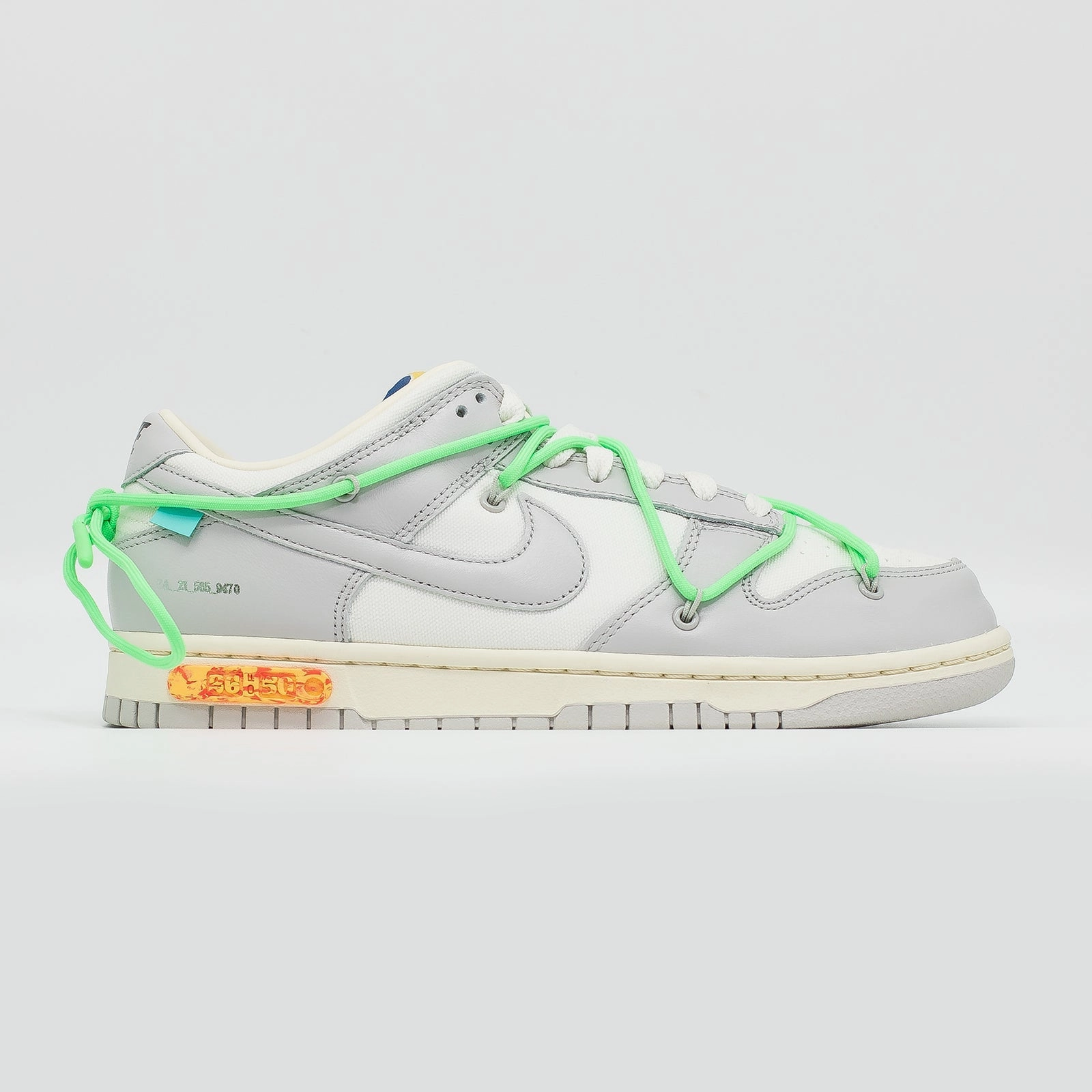 Nike Dunk Low Off-White, Lot 26 of 50 Contoured Sole Quick Form