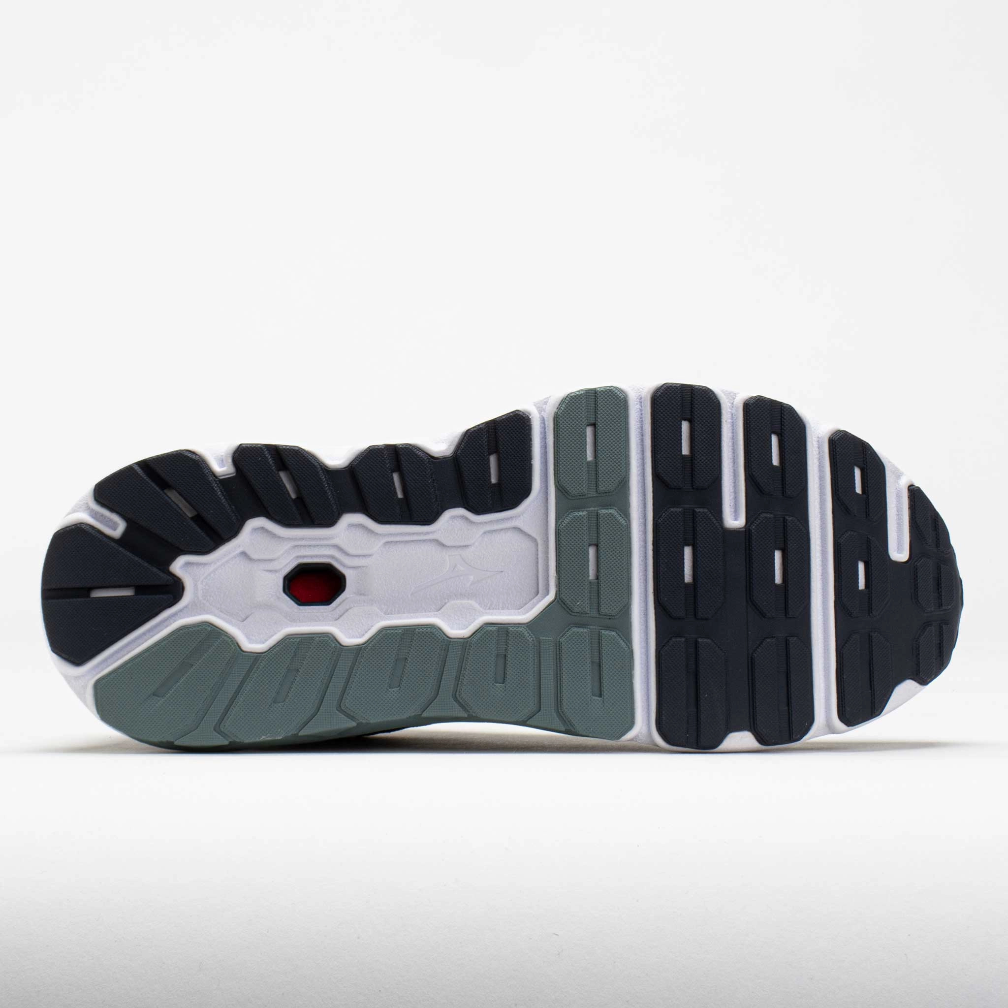 Mizuno Wave Horizon 7 Men's  Lead/Nickel pre - race jitters running during a thunderstorm