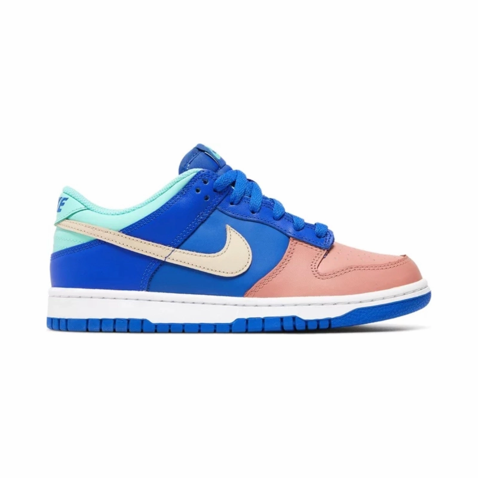 Stay Dry Non Compressible Midsole Nike Dunk Low (GS), SE Salmon Toe