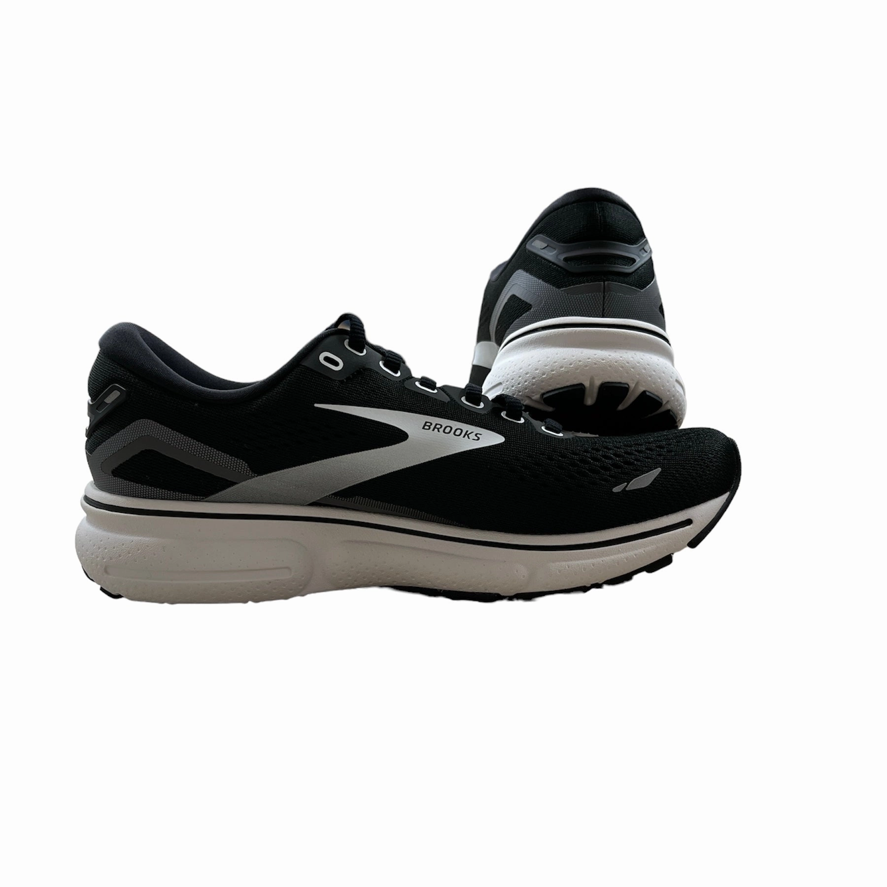 Sunrise Stroll Summit Step Women's Ghost 15 Black/Blackened/Pearl White (Neutral/Cushion)