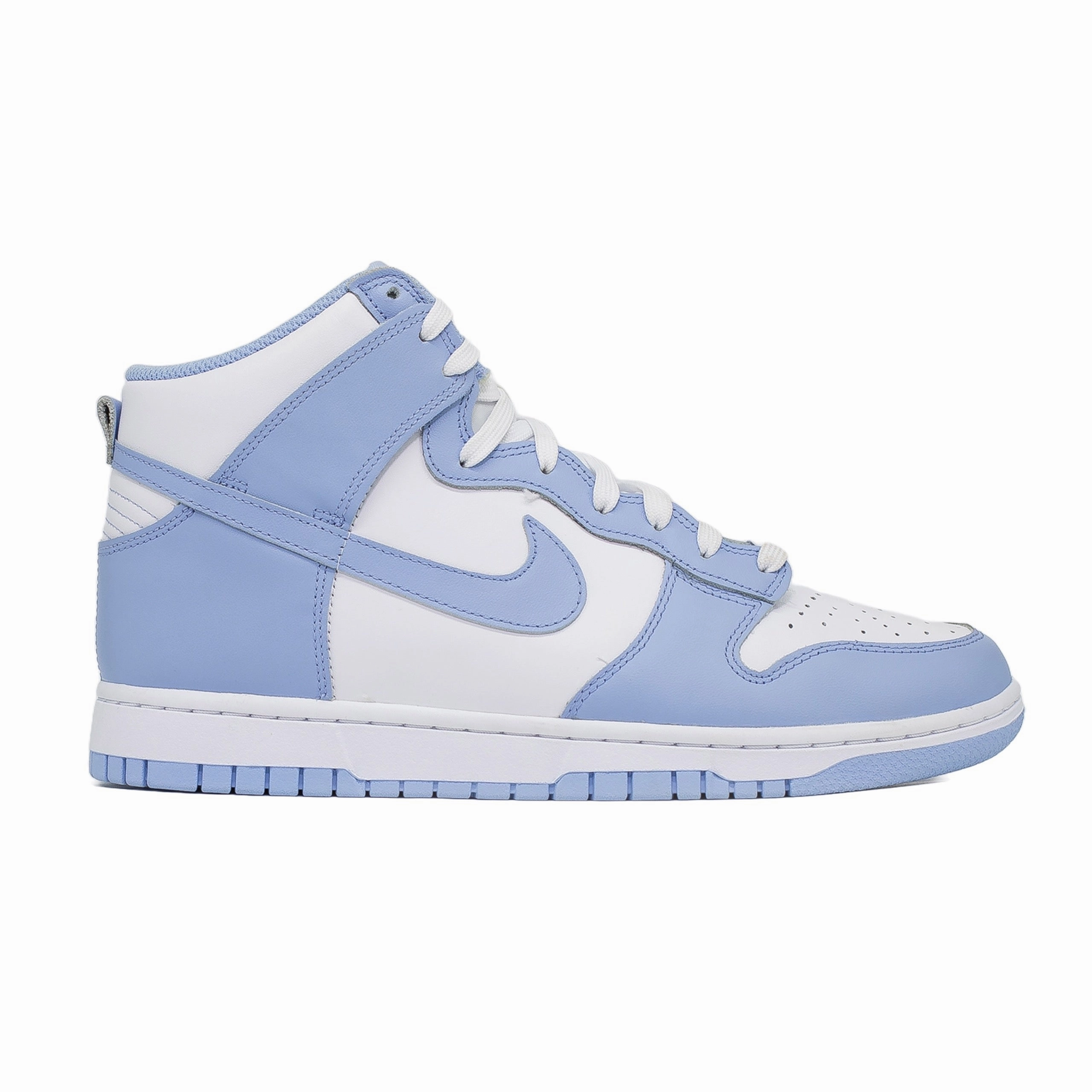 Contoured Women's Nike Dunk High, Aluminum