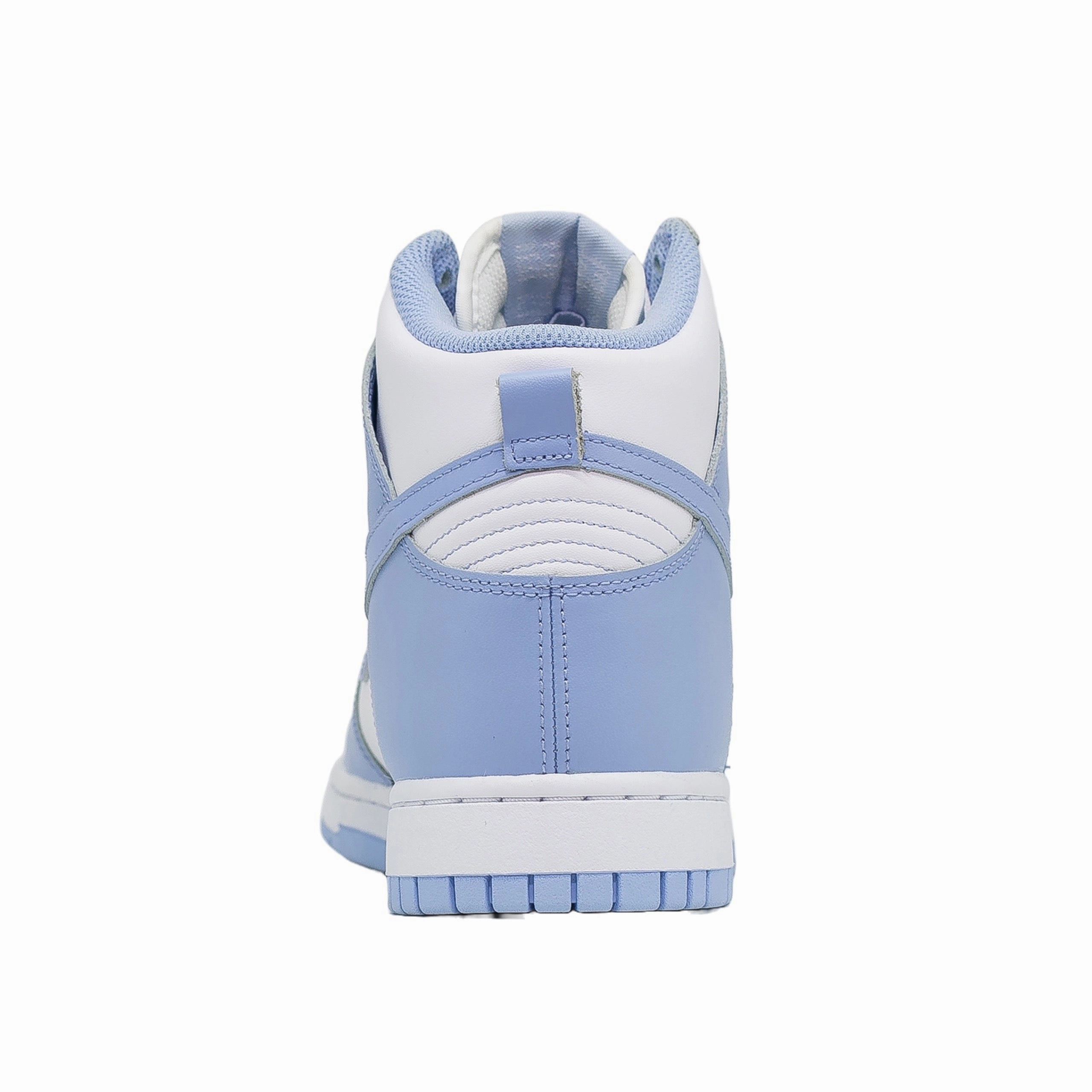 Women's Nike Dunk High, Aluminum Durable Outsole Design Thermo Regulating Liner